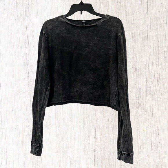 Lulus Cropped Faded Call The Shots Black Long Sleeved Tee Shirt size Medium - Picture 2 of 11